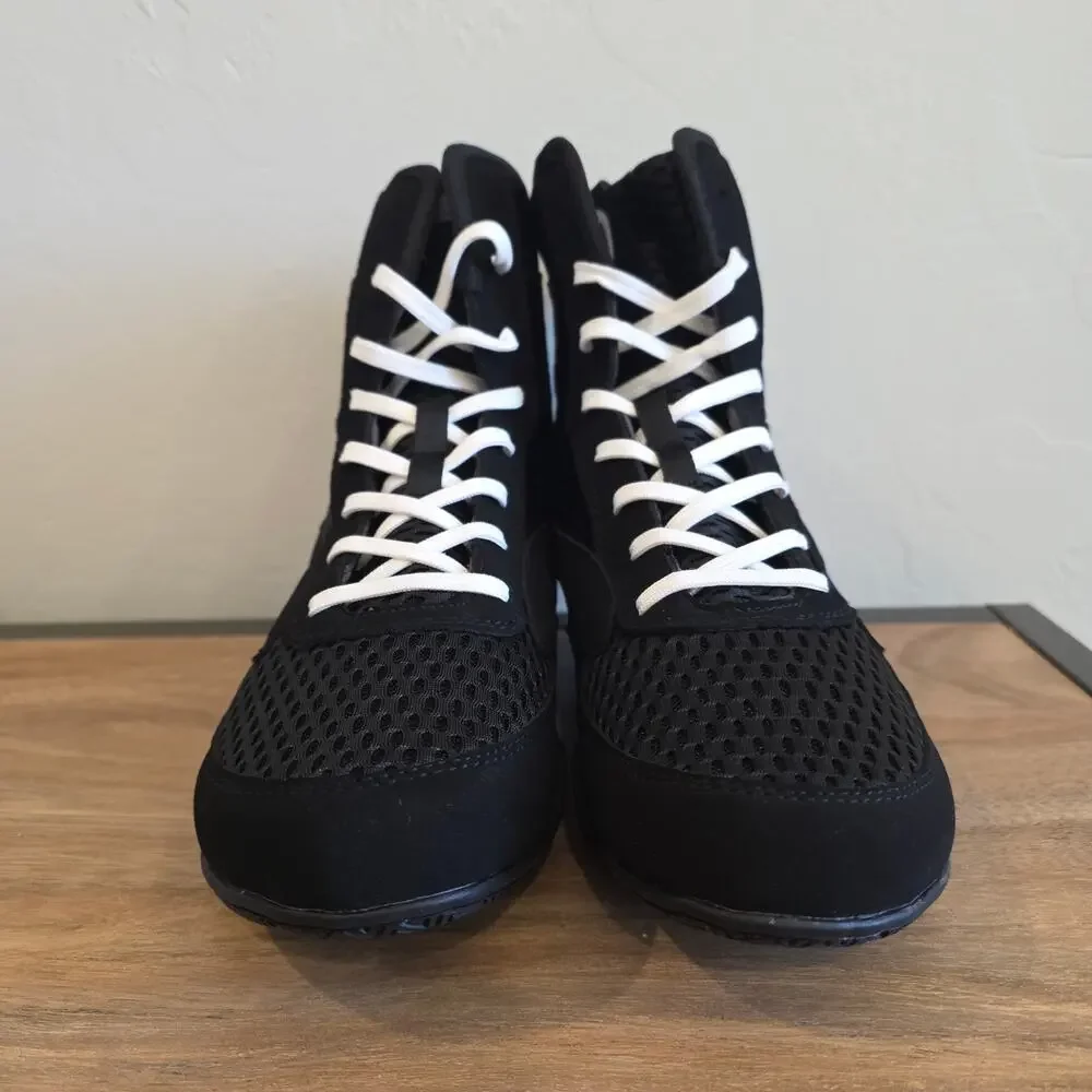 Venum Contender Boxing Shoes Mens 7 Black White Mid Top Training New